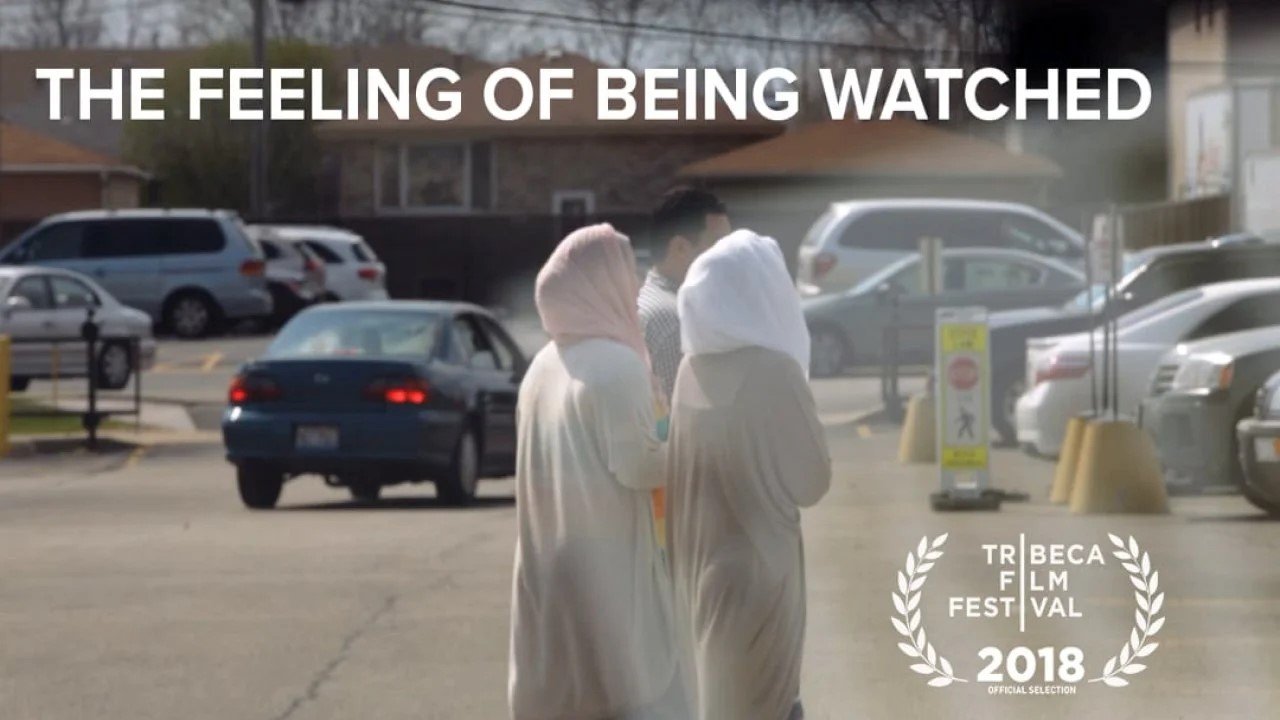 Z filmu <b><i>The Feeling of Being Watched</b></i>. Zdroj Amazon Prime